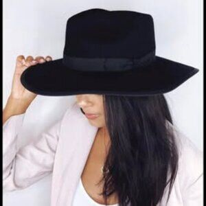 Olive and Pique - Black Barry Hat